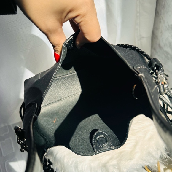 COACH Brooklyn Fringe Leather Shoulder Bag 23- EUC - Picture 8 of 10